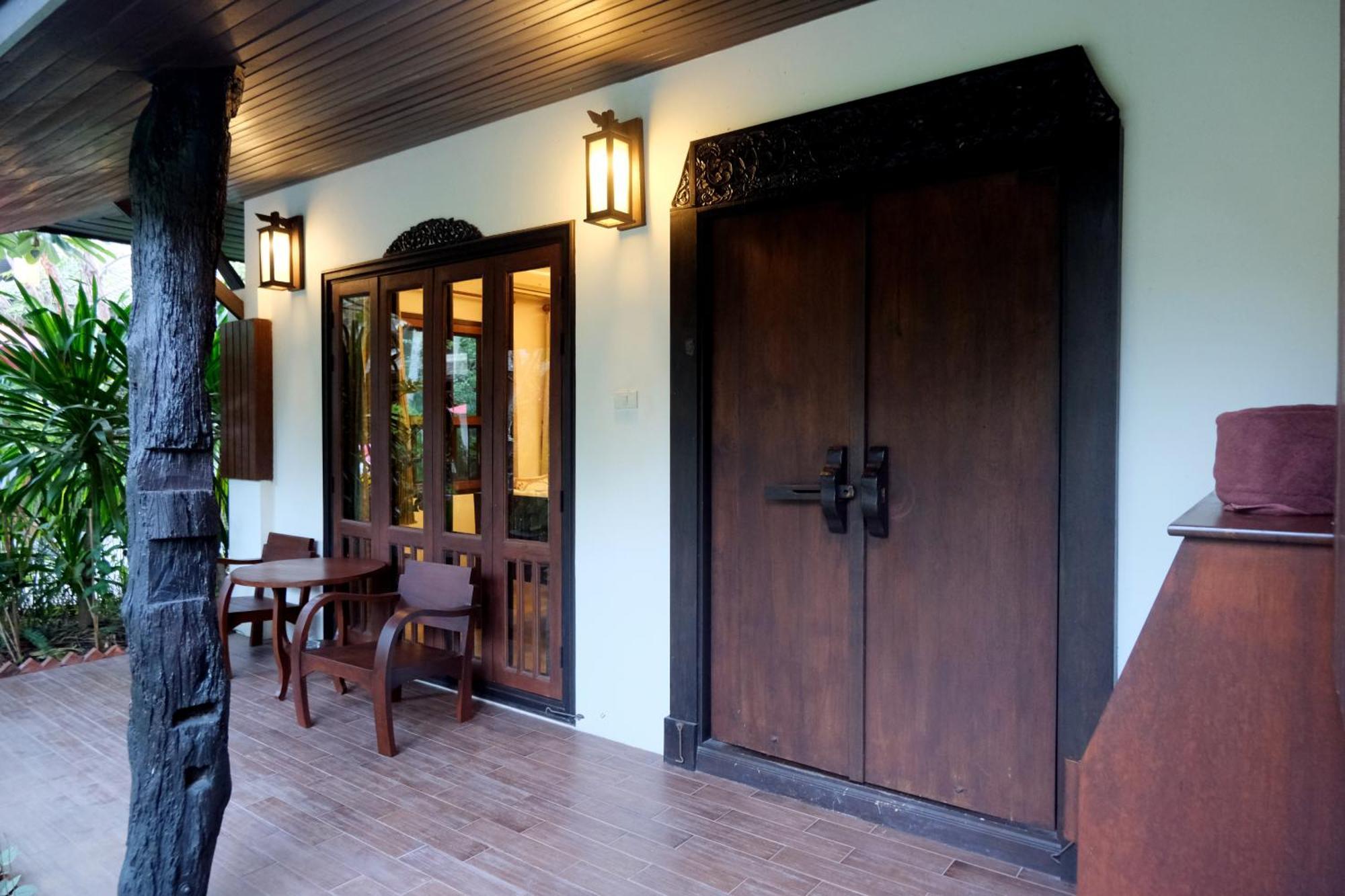 Vimarn Kaew Village And Resort Chiang Mai Exteriör bild