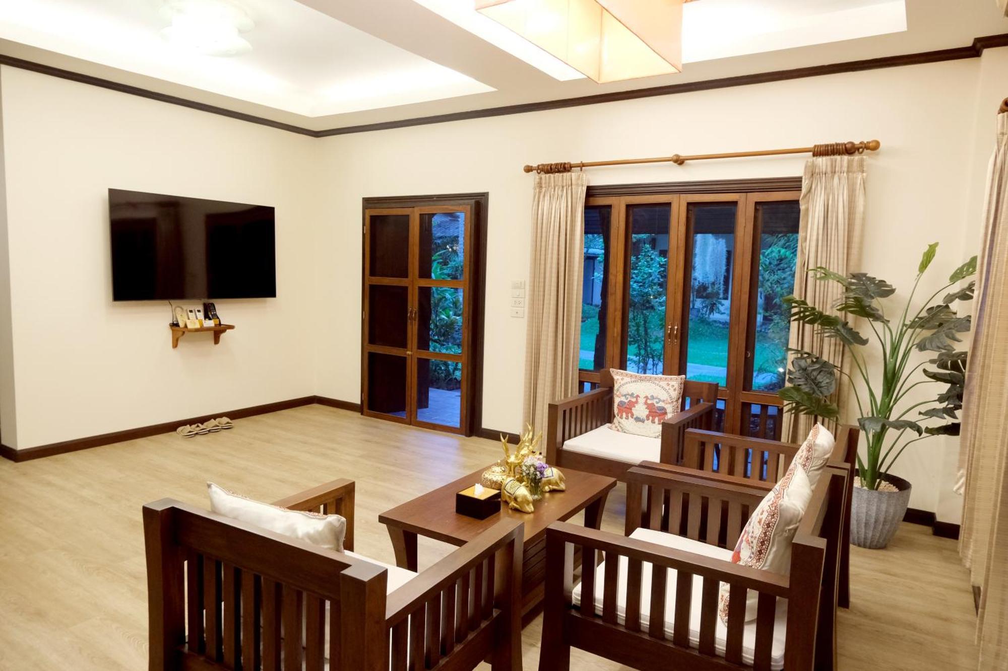 Vimarn Kaew Village And Resort Chiang Mai Exteriör bild